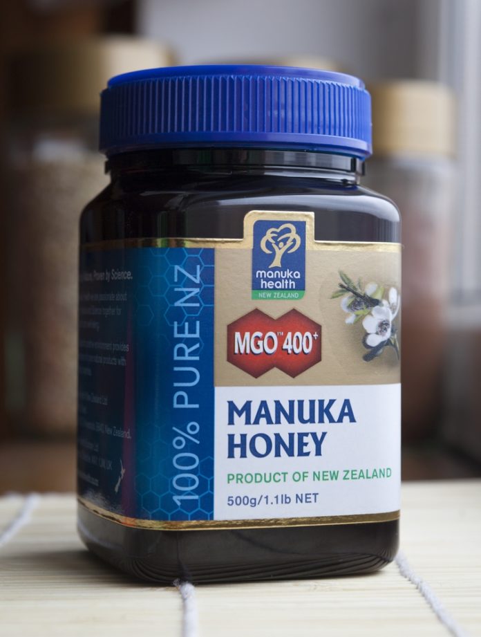 23379642-m6828119160691460178.jpg Einen Glas Original Manuka Honig aus Neuseeland