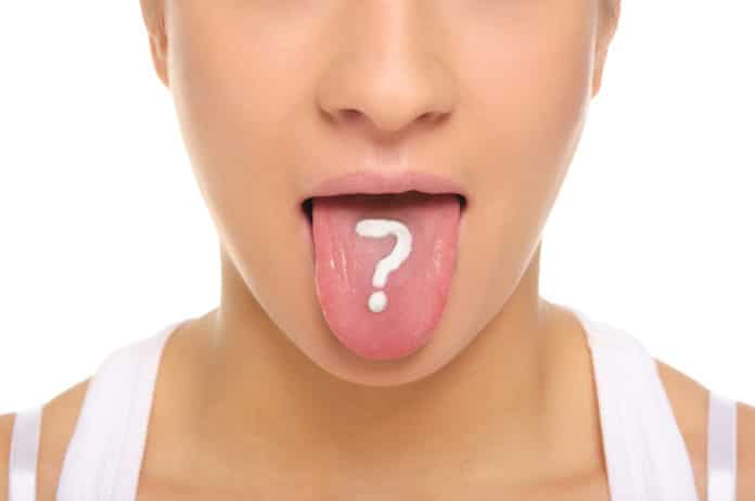 Es gibt viele verschiedene Arten von Pickeln auf der Zunge.